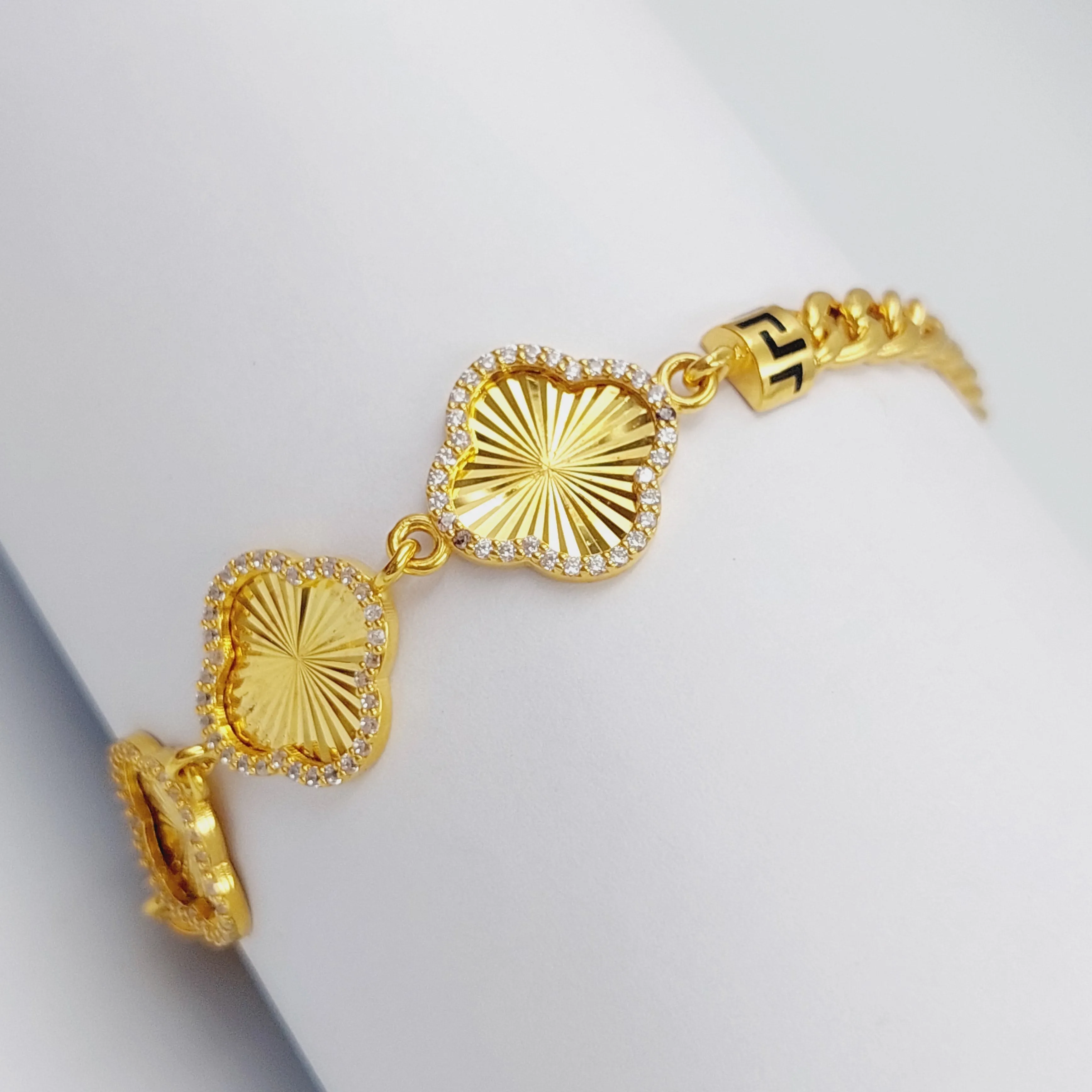 21K Clover Bracelet