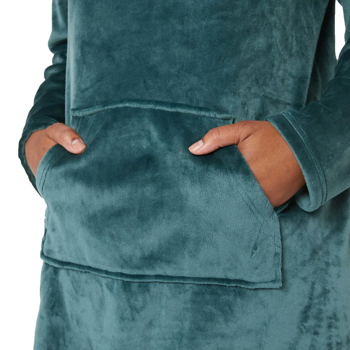 32 Degrees Women's Super Soft Velour Relaxed Fit Hooded Lounger