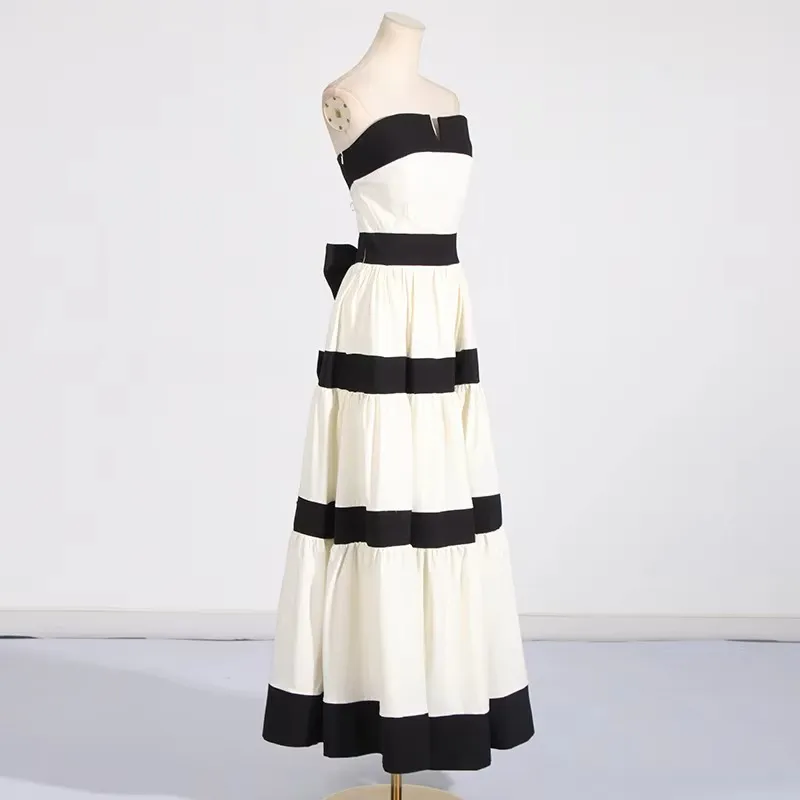 Alia Holiday Maxi Dress