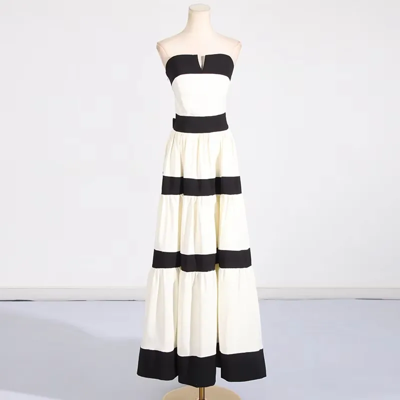 Alia Holiday Maxi Dress