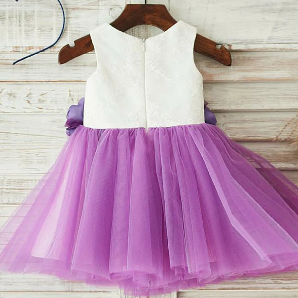 Beautiful Lace & Tulle Jewel Neckline A-line Flower Girl Dresses With FD075