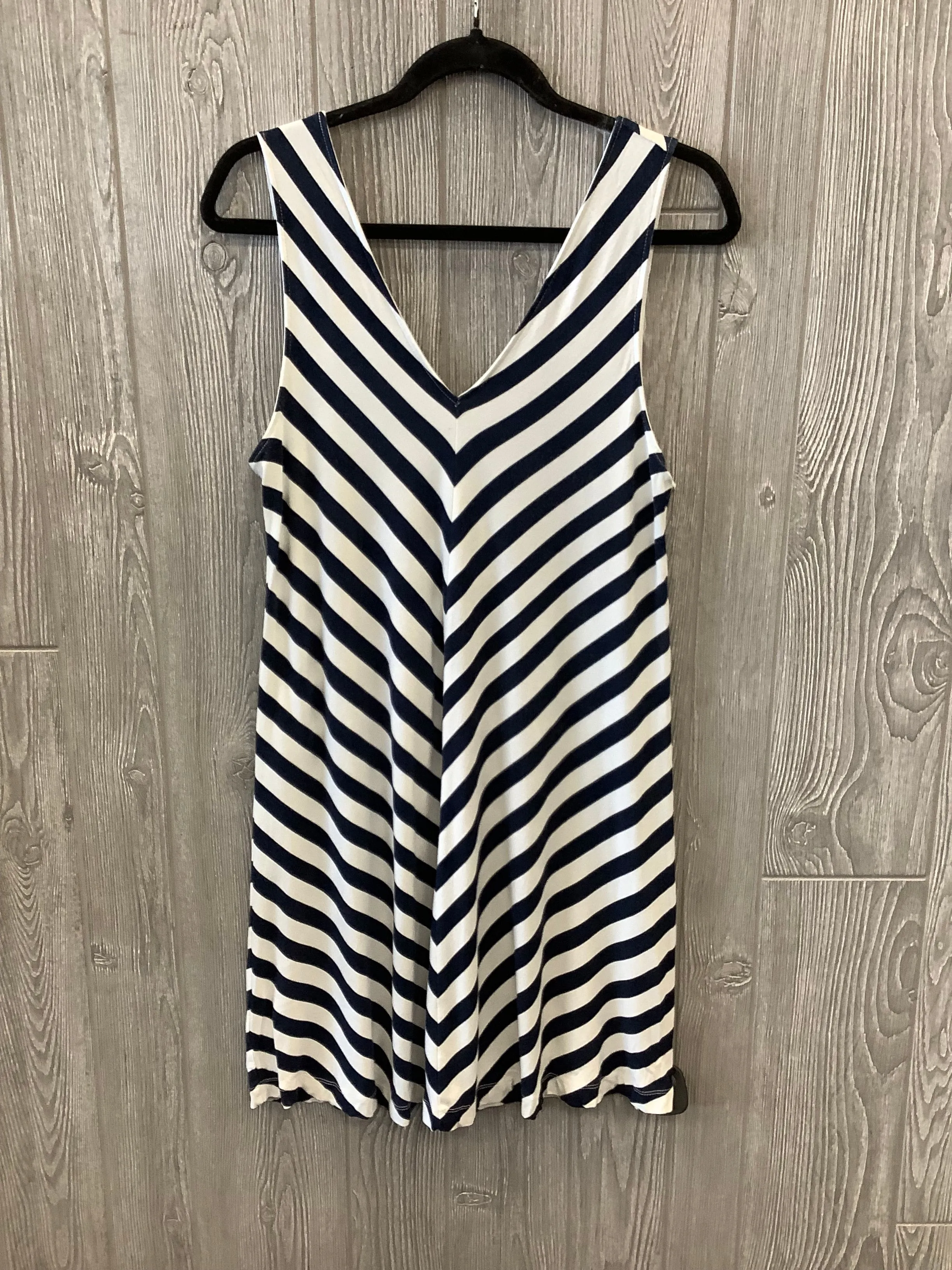 Blue & White Dress Casual Short Loft, Size M