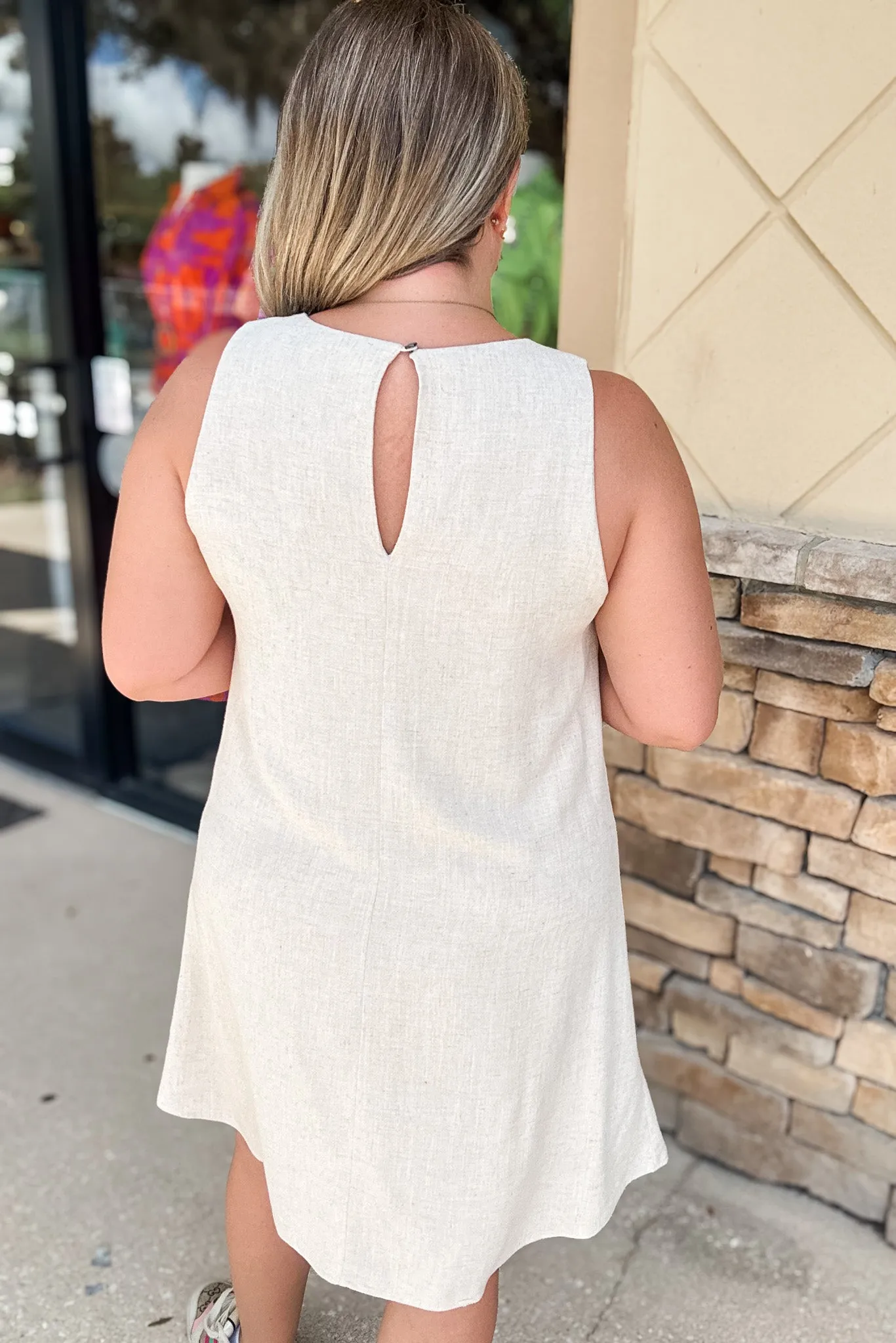 Classic Linen Shift Dress