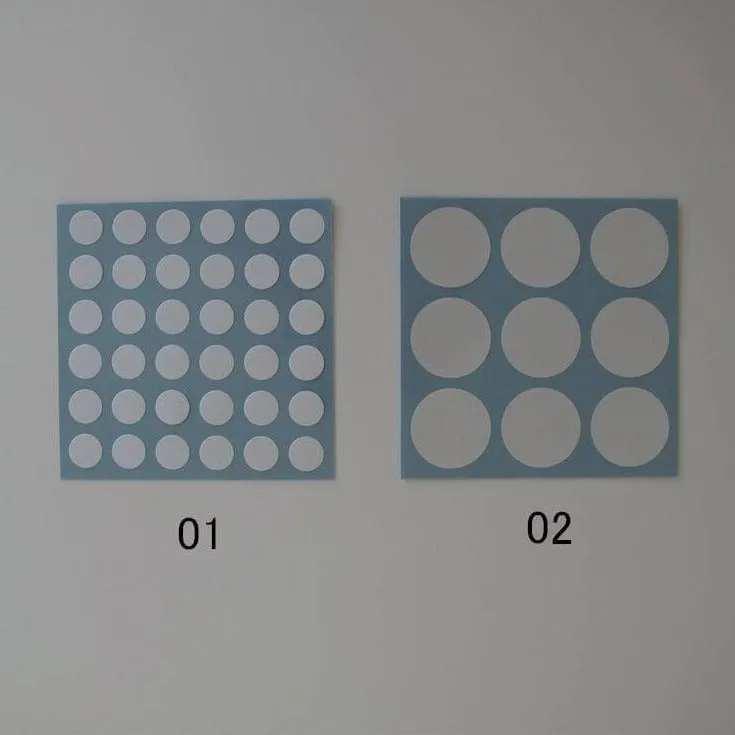 Classiky White Round Sticker