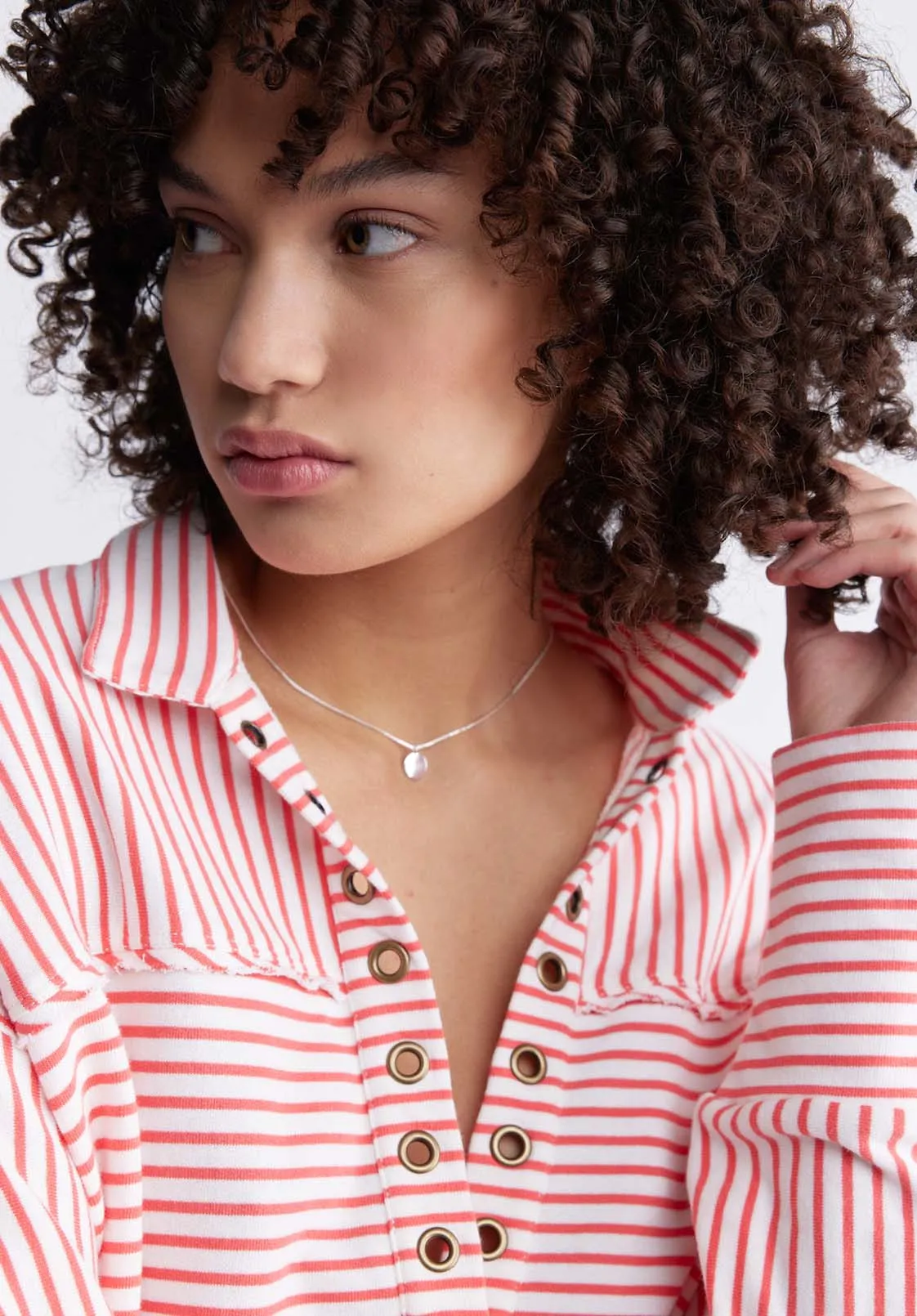Ellowynne Women’s Striped Sweatshirt in White & Red - KT0099P