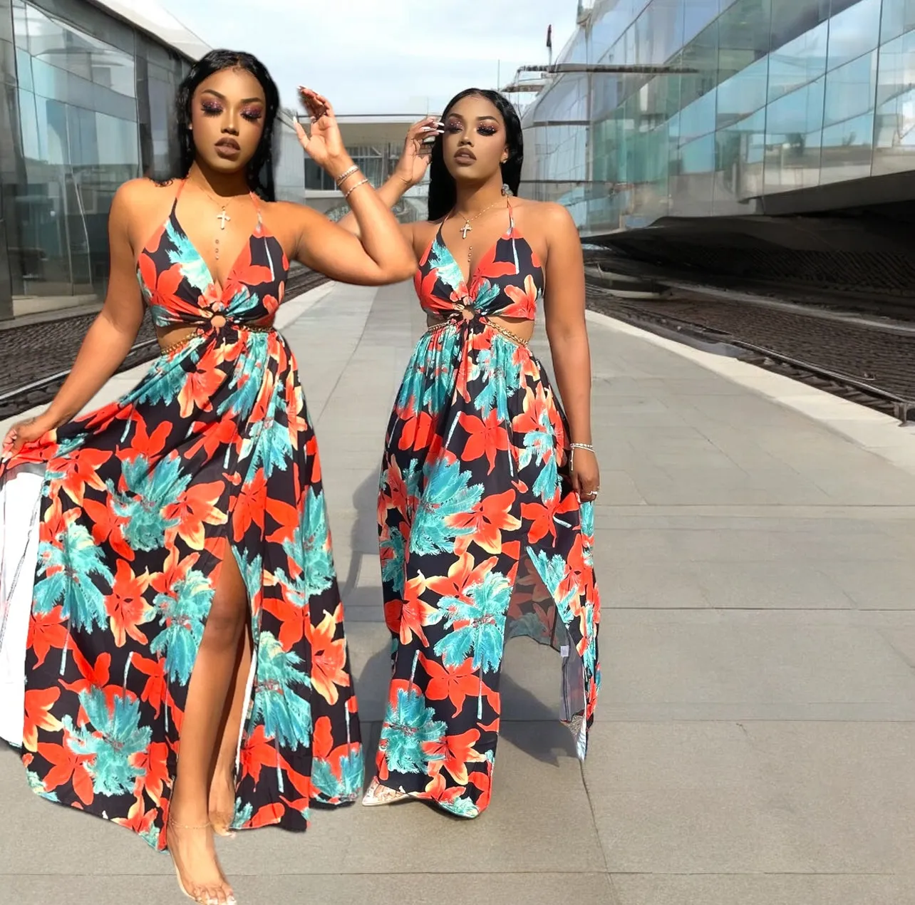 Flower Chain Dress  ( white and Navy)