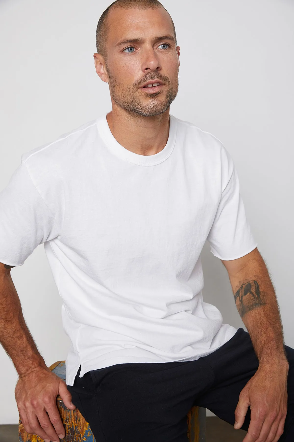 JEFF CREW NECK TEE